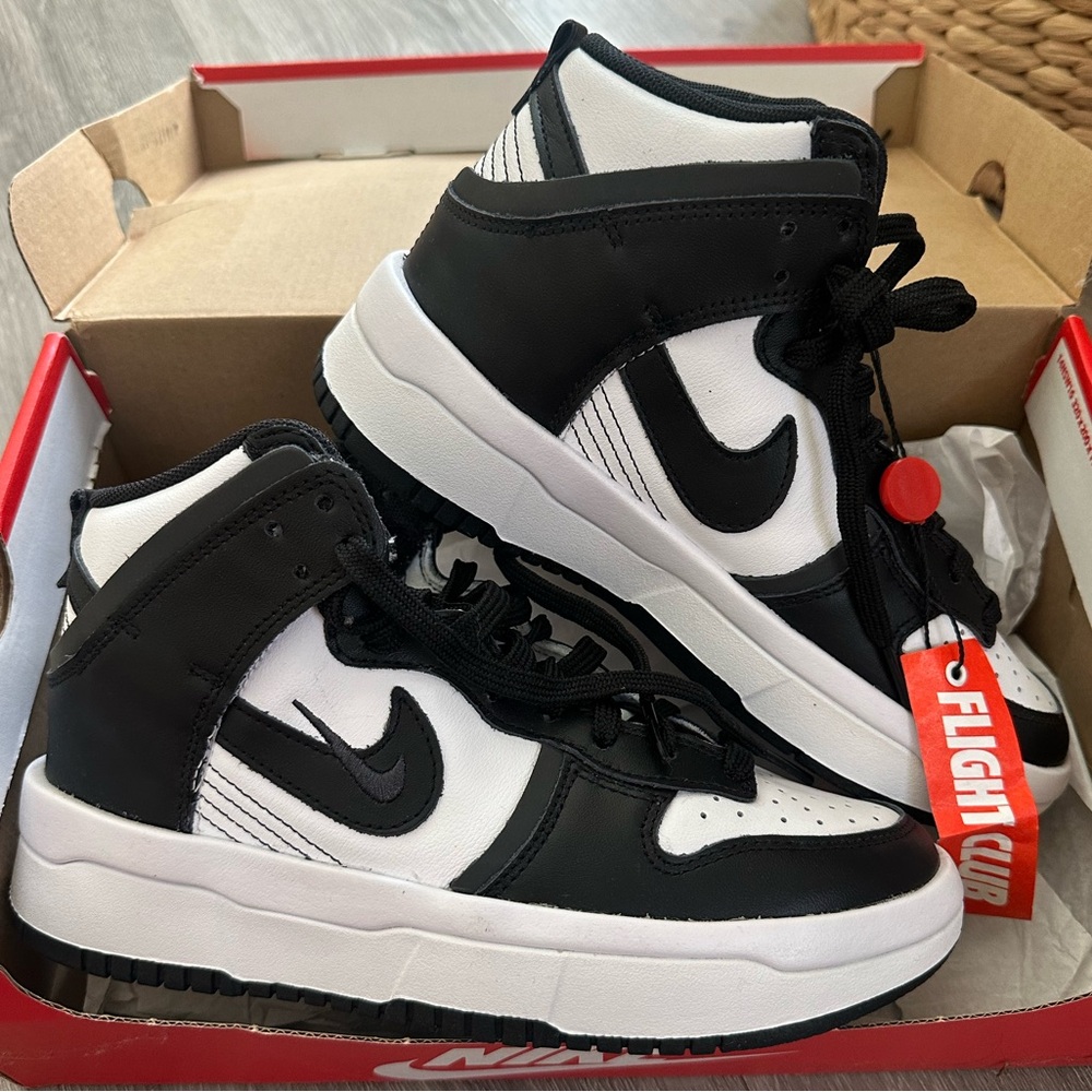 Nike Women’s Dunk High Up 6.5